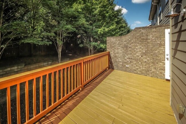 Building Photo - 1656 Mosaic Way