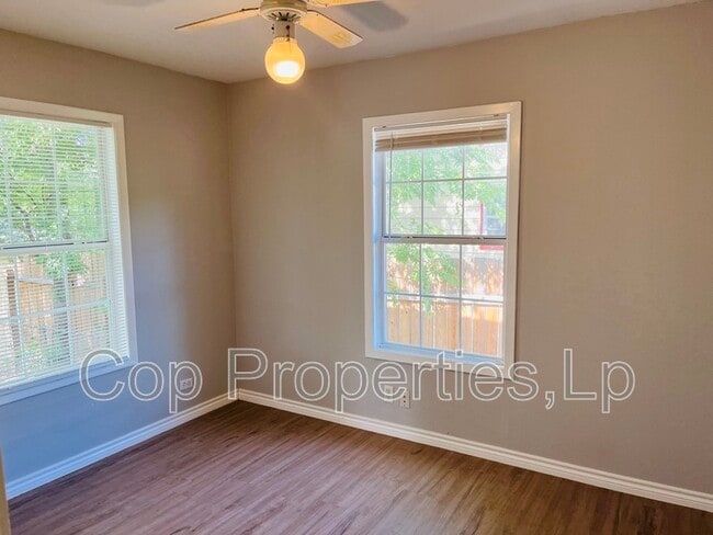 Photo - 1807 Gorman House