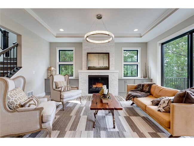 Foto del edificio - 6451 McCauley Terrace