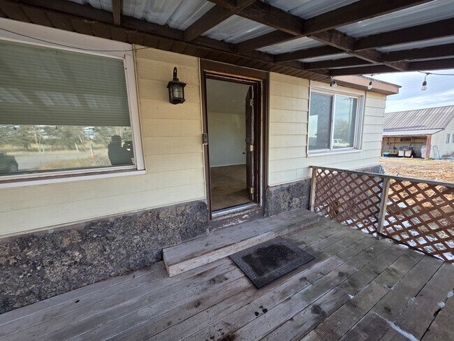 Foto del edificio - 4467 W 49th S