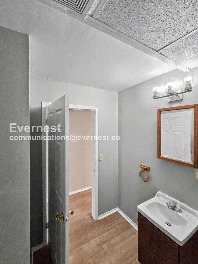 Foto del edificio - 187 Glenn St