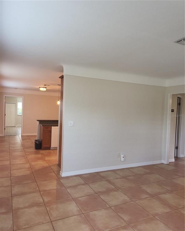 Building Photo - 5721 10th Ave N