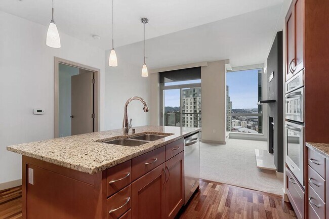 Foto del edificio - 10610 NE 9th Pl