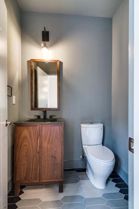 Foto del edificio - 1418 Shelby Ave