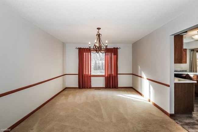 Building Photo - 4 br, 3.5 bath House - 6918 AUTUMN TERRACE