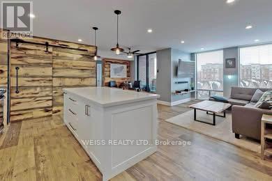 Photo du bâtiment - 1530 Pickering Pkwy