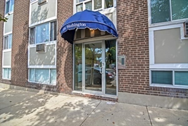 Foto principal - 461 Washington St