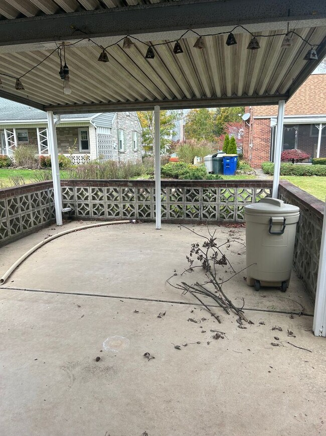 Foto del edificio - 3-Bedroom House Located in Northeastern School District