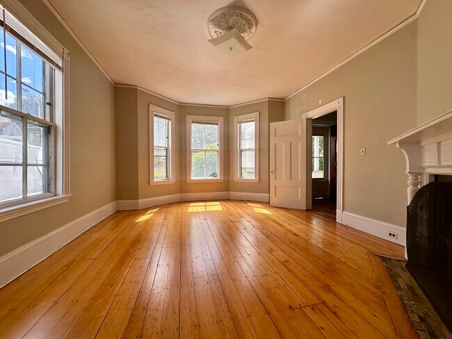 Building Photo - 55 Rindge Ave