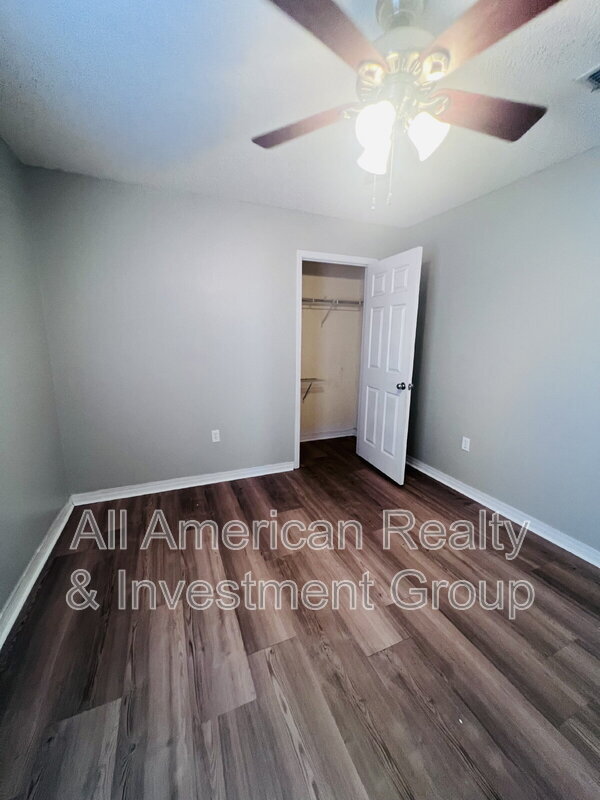 Building Photo - 203 Citadel Ln