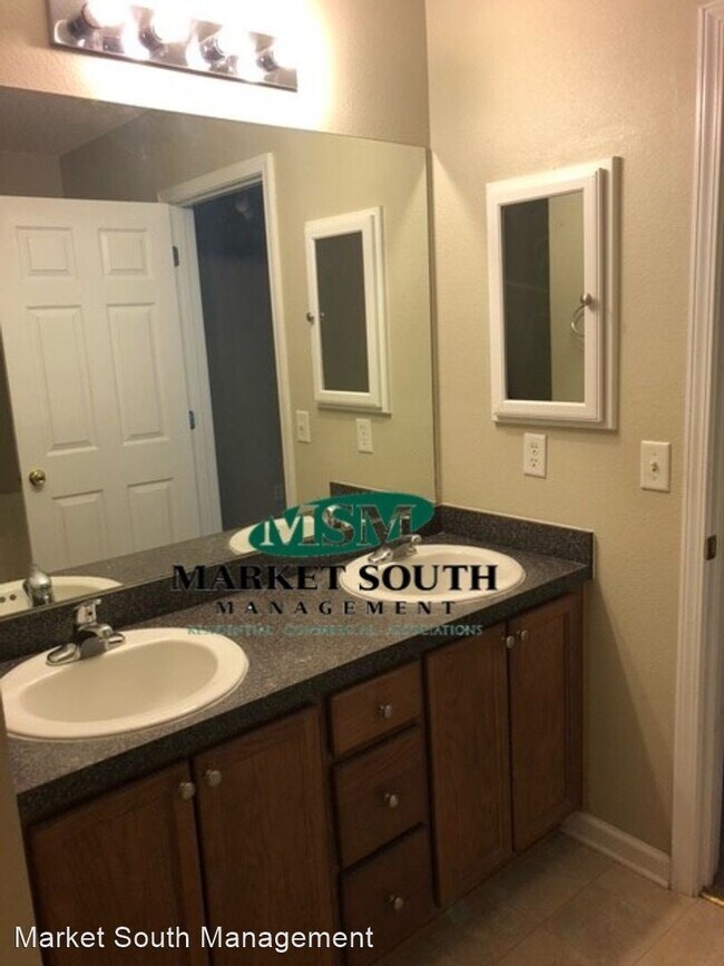 Foto del edificio - 3 br, 2 bath House - 125 Wax Myrtle Court