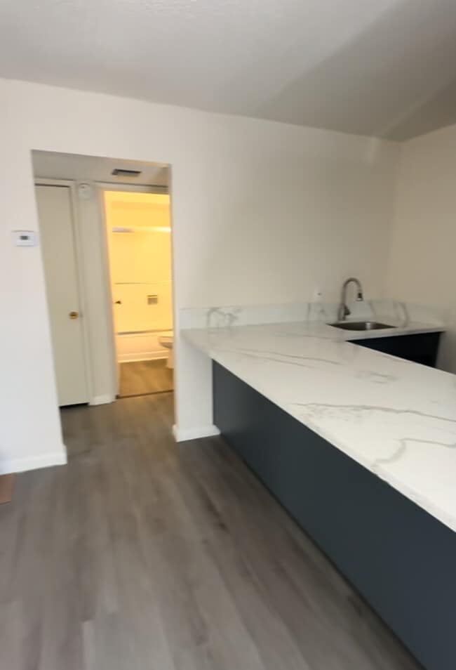 Building Photo - 3976 Mission Rd