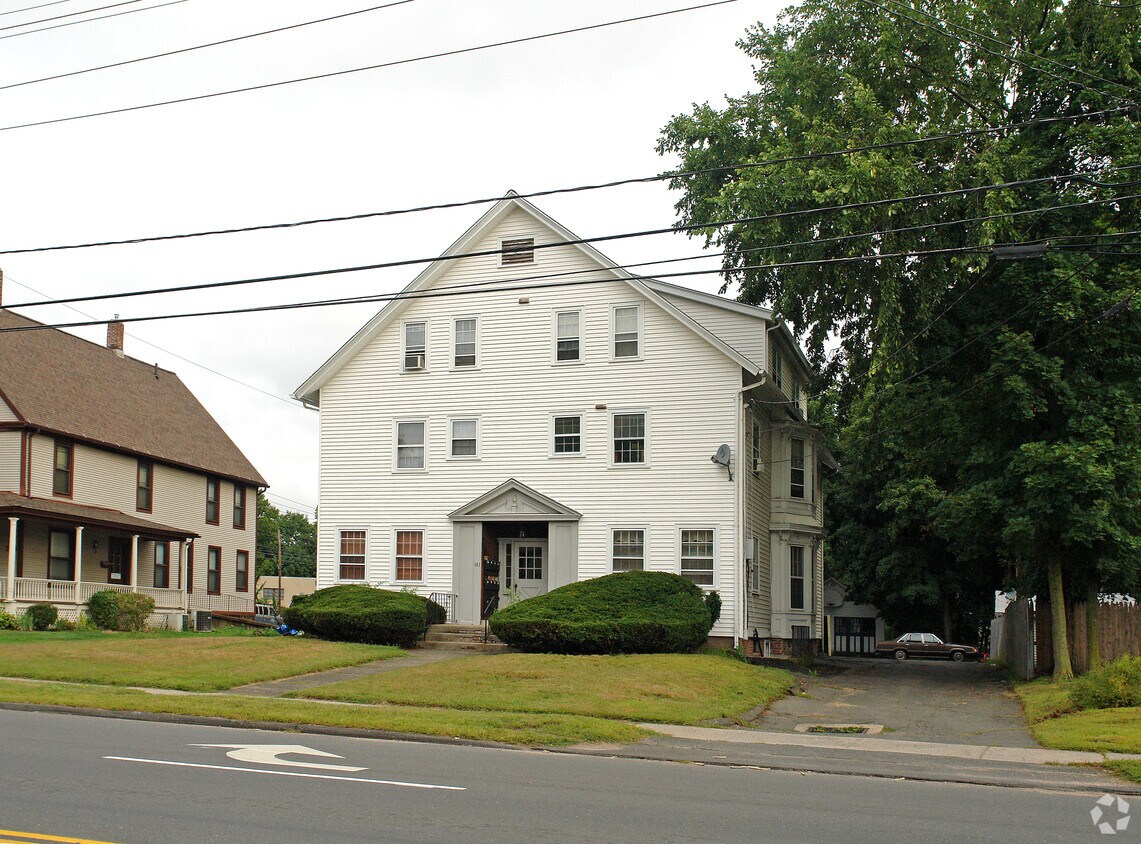 Building Photo - 139-141 W Main St