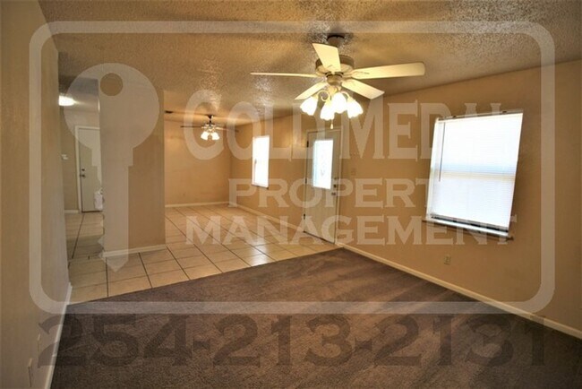 Building Photo - 804 Michelle Dr