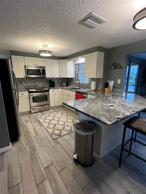 Building Photo - 13604 Evelane Dr