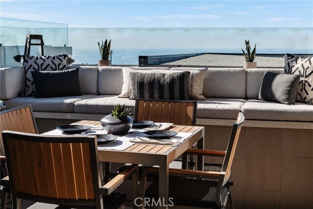 Foto del edificio - 105 Bayview Dr