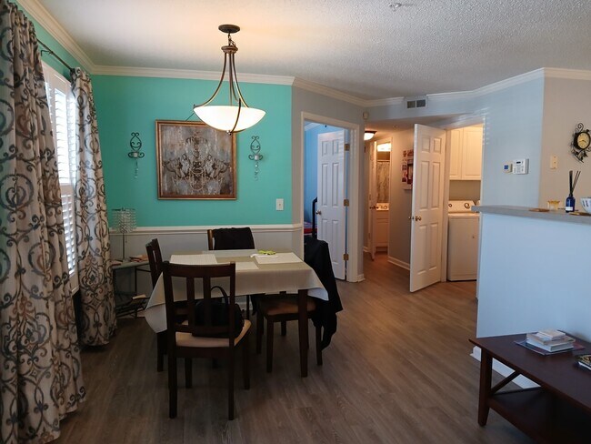 Building Photo - 212 Mill Pond Dr