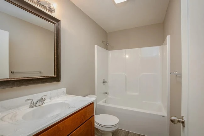 Building Photo - 116 Whispering Meadows Pky