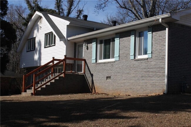 Building Photo - 5386 Mill Valley Dr