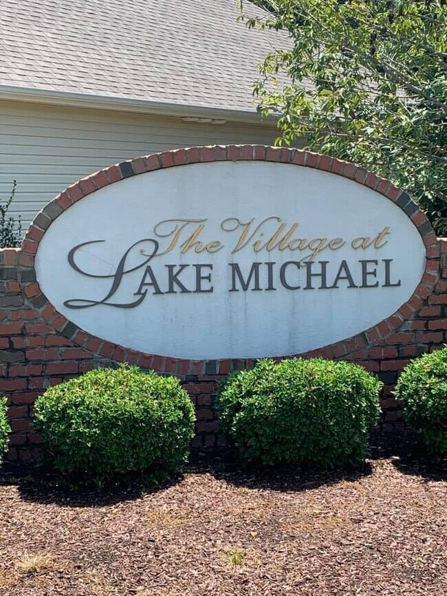 Photo - 623 Oakfield Tr Townhome