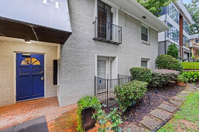 Foto del edificio - 799 Barnett St NE