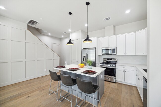 Foto del edificio - 5237 Hillman St