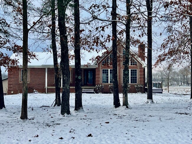 Building Photo - 13307 North Rd NW