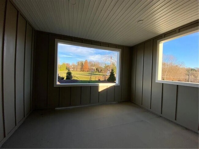 Extension view - 141 Laurel Pl Ln