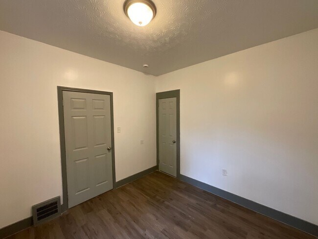 Building Photo - 2829 East 116th Street