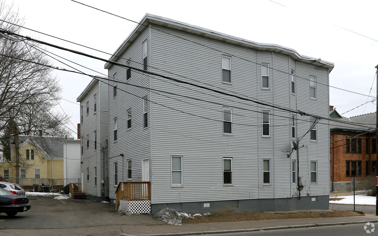 Foto del edificio - 73-75 Highland St