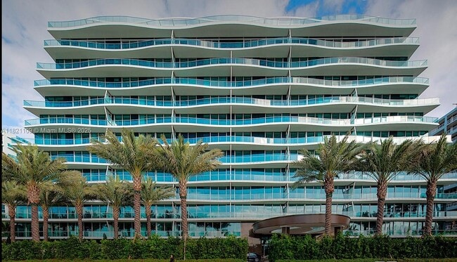 Building Photo - 9349 Collins Ave