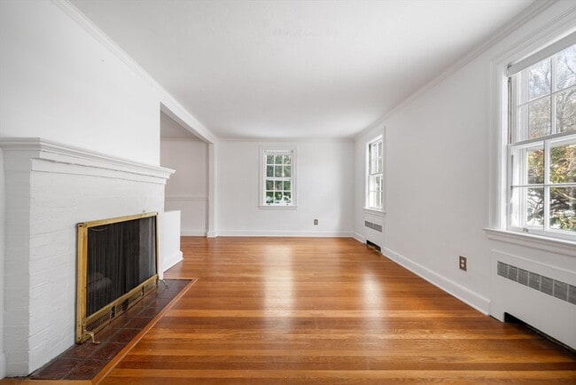 Building Photo - 159 Payson Rd