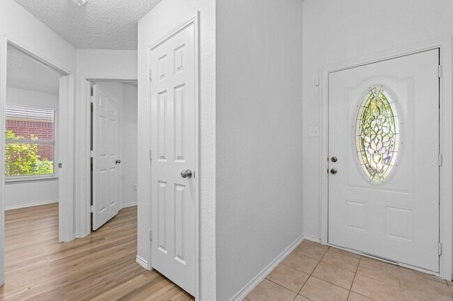 Building Photo - 1132 Single Tree Dr