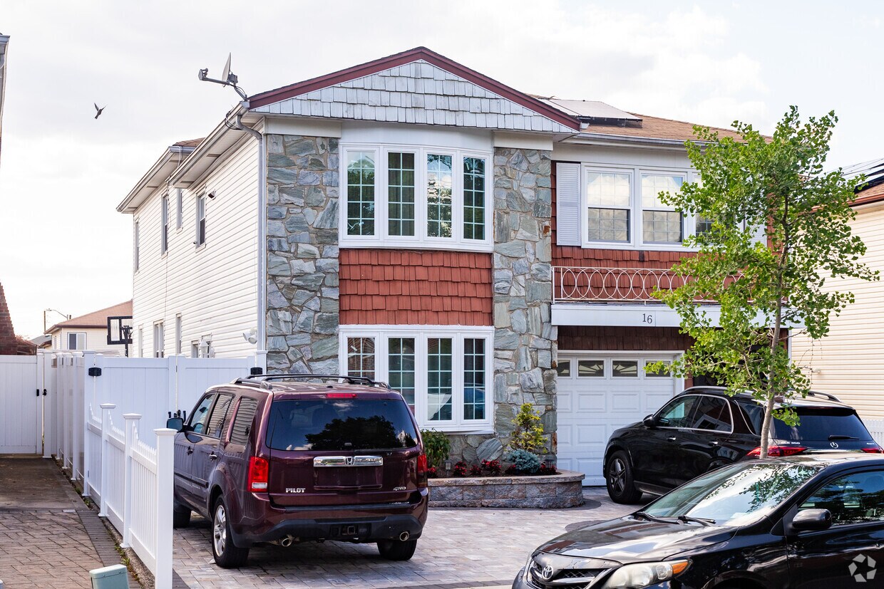 Foto del edificio - 19 Gadsen Pl