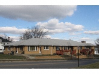 Primary Photo - 1800 Douglas St