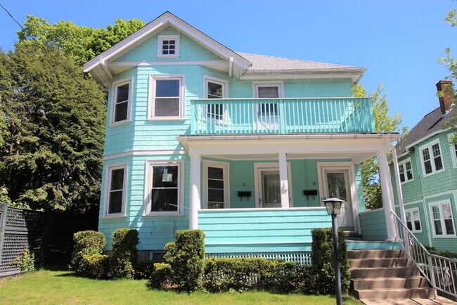 Foto del edificio - 8 Thurston Rd