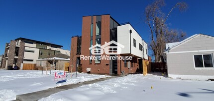 Building Photo - 1338 Perry St