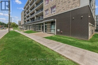 Building Photo - 275-F275 Larch St