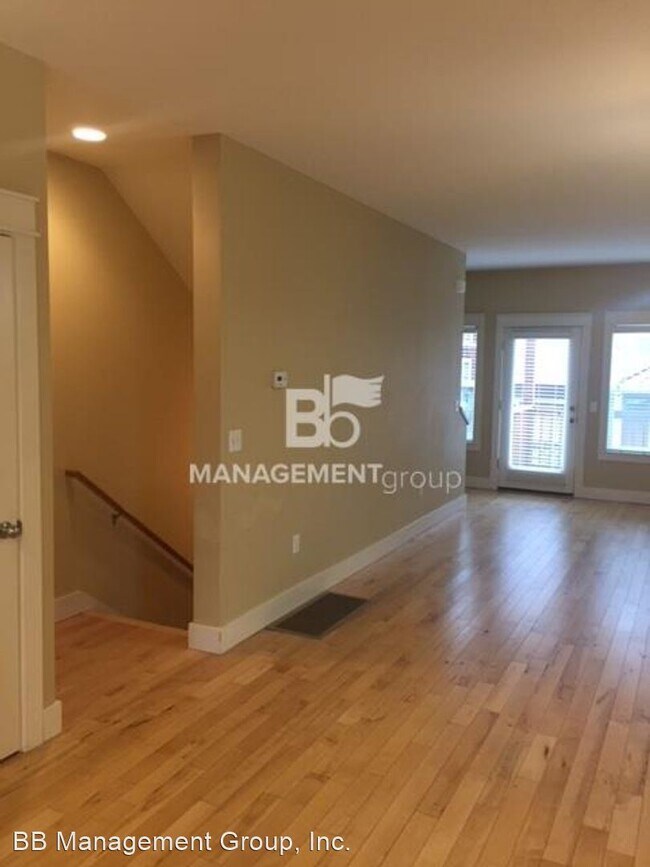 Building Photo - 3 br, 2.5 bath House - 5133 SW Shattuck Rd