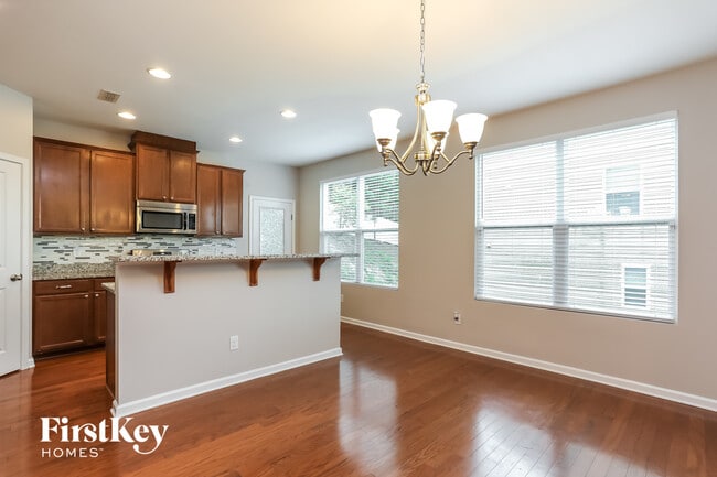 Foto del edificio - 3914 Massey Wood Trail