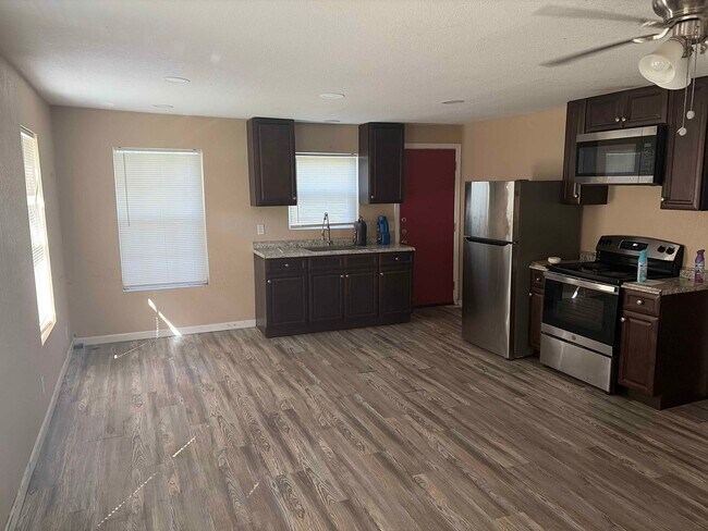 Foto del edificio - 701 W Colorado St