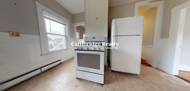 Building Photo - 71 Spring St