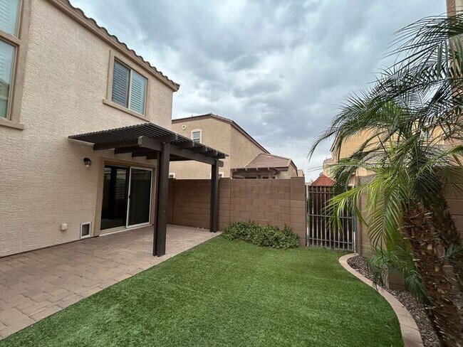 Foto del edificio - 2251 S Ponderosa Dr