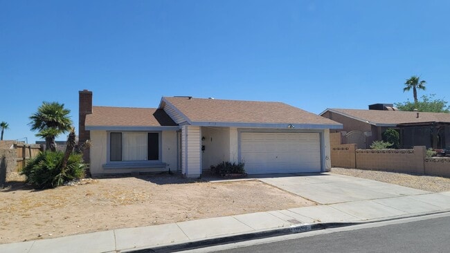 Building Photo - 7123 Clearwater Ave