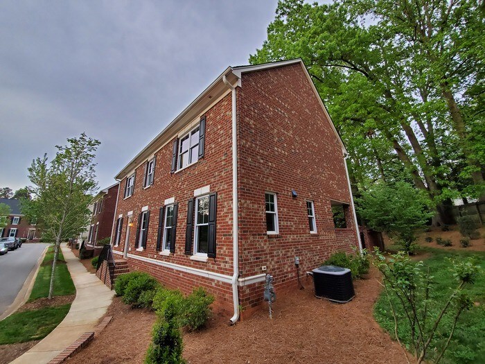 Primary Photo - Beautiful Georgian style all brick home