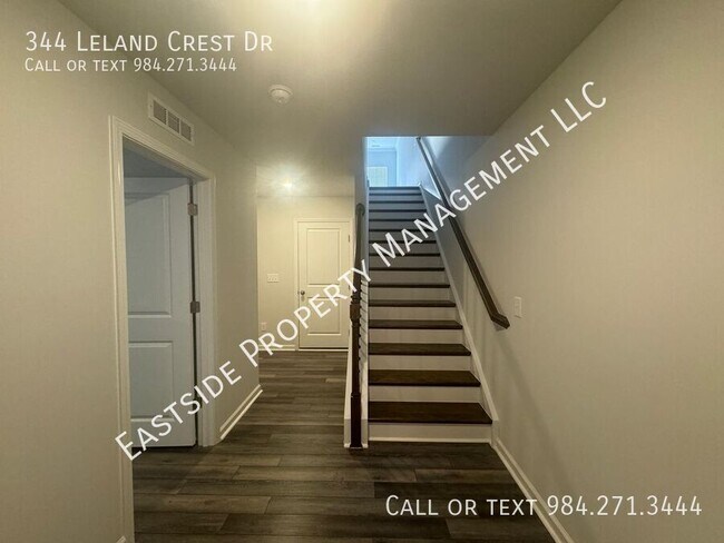 Foto del edificio - 344 Leland Crst Dr