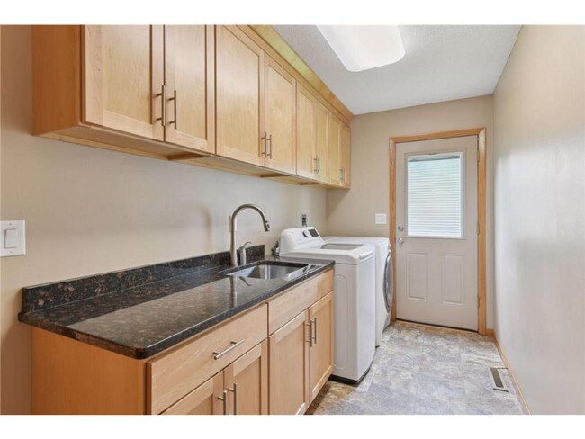 Foto del edificio - 10829 Forestview Cir