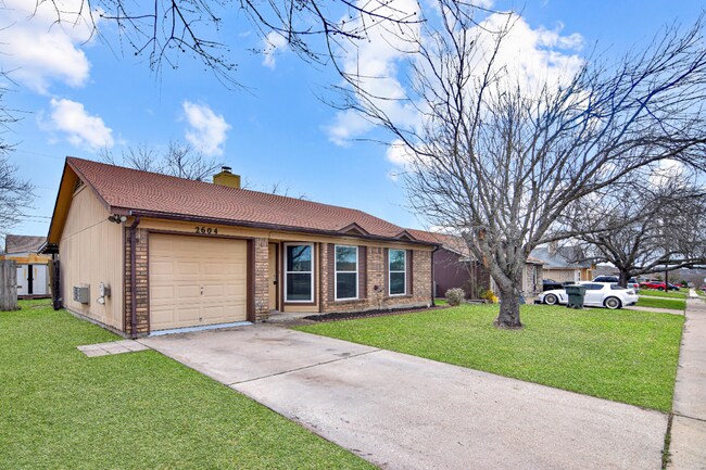 Foto del edificio - 2604 Hemlock Dr