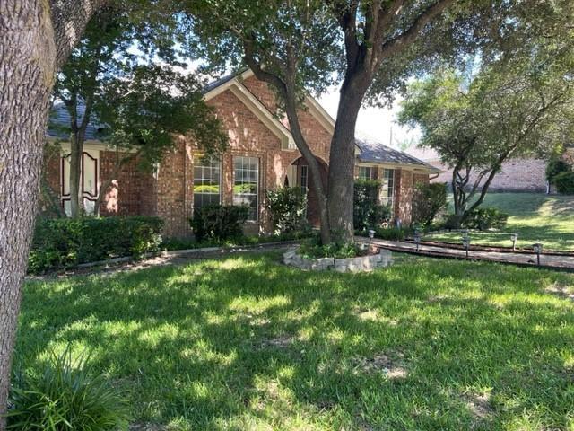 Building Photo - 837 Robin Meadow Dr