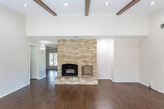 Building Photo - 6608 Winterwood Ln